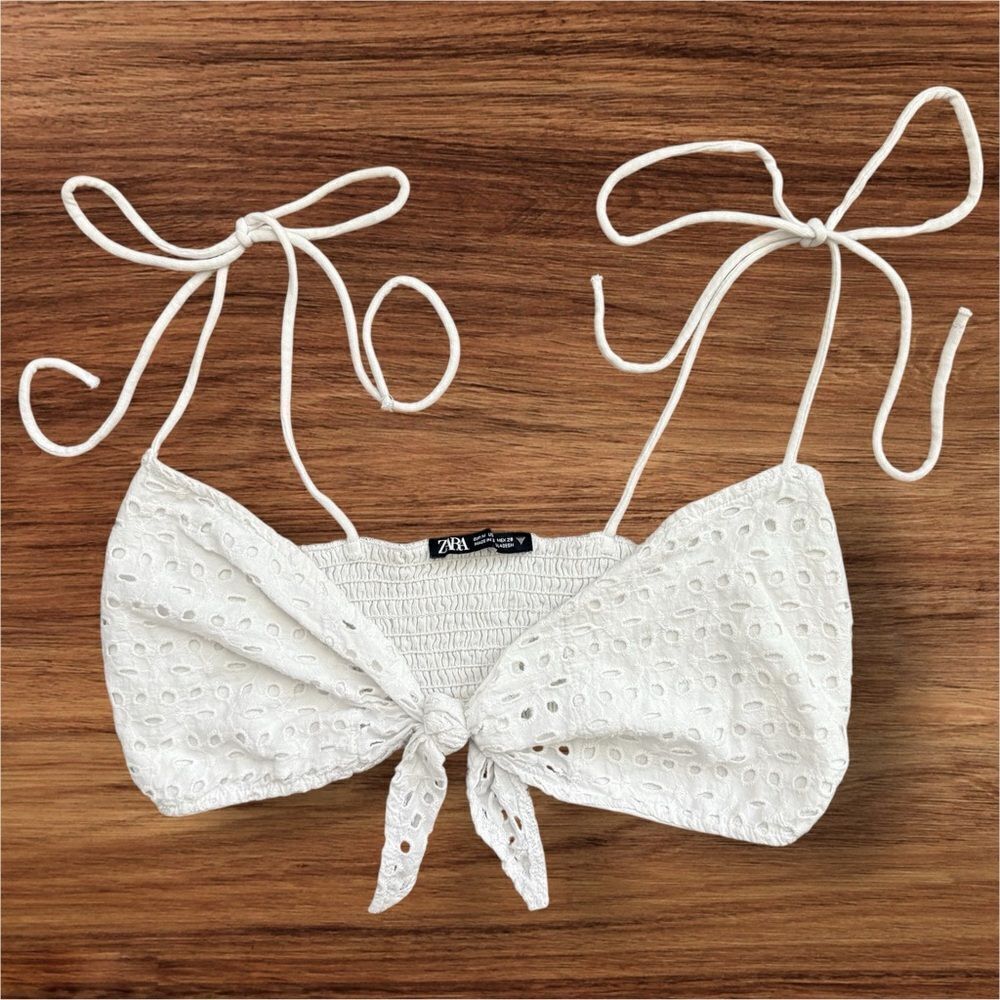 Zara White Eyelet Cotton Tie Front Crop Top Camisole Size M Coquette Boho Chic